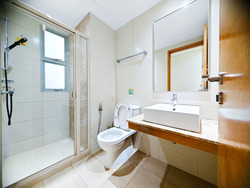 The Lakeshore (D22), Condominium #607506301